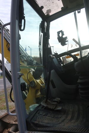 9T Gravemaskine WACKER NEUSON ET90 årg. 2021 m. ENGCON tiltarm