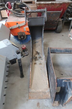 9T Gravemaskine WACKER NEUSON ET90 årg. 2021 m. ENGCON tiltarm