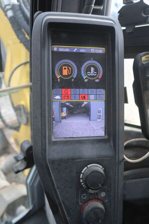 9T Gravemaskine WACKER NEUSON ET90 årg. 2021 m. ENGCON tiltarm