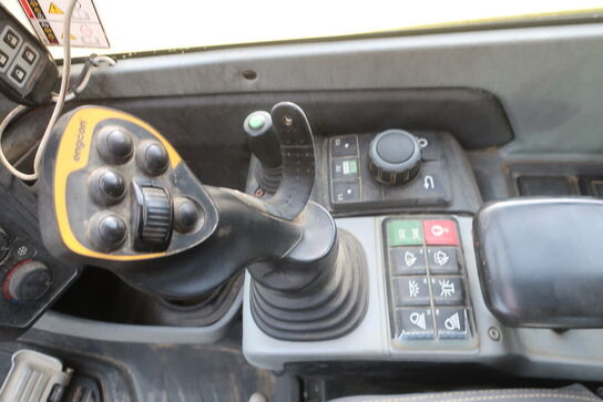 9T Gravemaskine WACKER NEUSON ET90 årg. 2021 m. ENGCON tiltarm