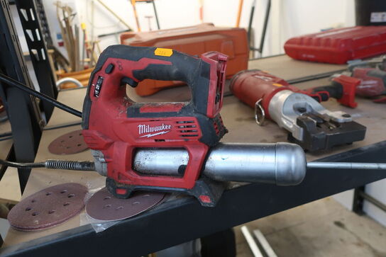 Fedtpresse MILWAUKEE M18 GG (akku)