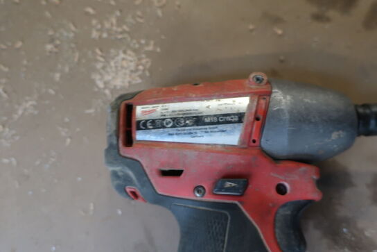 Sliber & slagnøgle MILWAUKEE (akku)