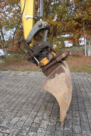 9T Gravemaskine WACKER NEUSON ET90 årg. 2021 m. ENGCON tiltarm