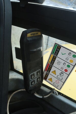 9T Gravemaskine WACKER NEUSON ET90 årg. 2021 m. ENGCON tiltarm