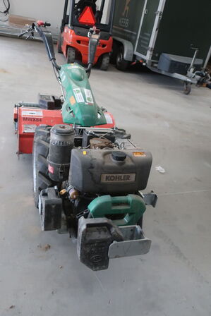 2 hj. traktor FERRARI 340 m. Muratori MWX 84 Stennedlægningsfræser