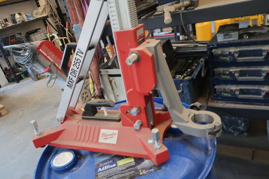 Stand til MILWAUKEE diamantboremaskine