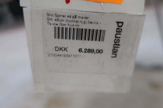 Spinal stol PAUSTIAN 