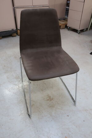 Spinal stol PAUSTIAN 