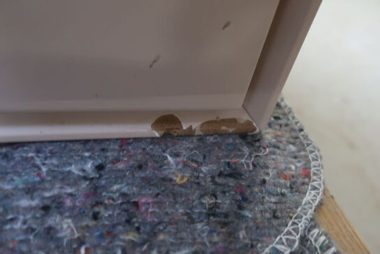 2 stk. skabe PAUSTIAN 