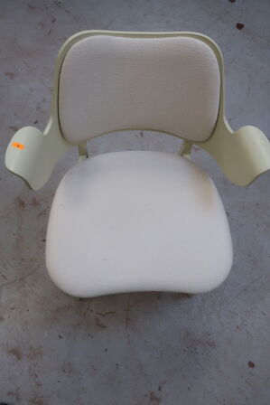 Lounge stol PAUSTIAN 