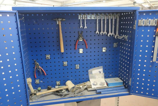 Værkstedsvogn med indhold