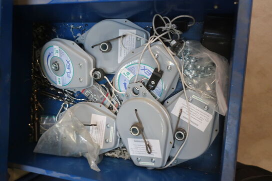 Værkstedsvogn med indhold