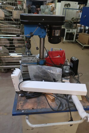 Værkstedsvogn med indhold