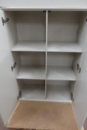 2 stk. skabe PAUSTIAN 