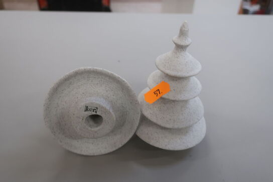 2 stk. juletræer KER 