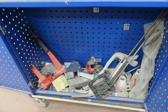 Værkstedsvogn med indhold