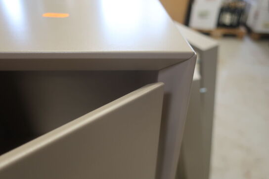 3 stk. skabe PAUSTIAN 