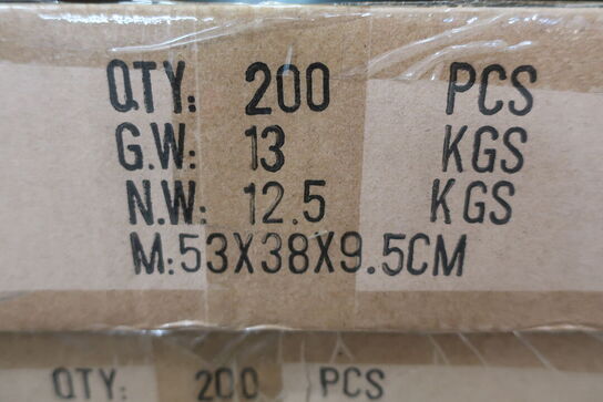 19 kasser med poser PAUSTIAN