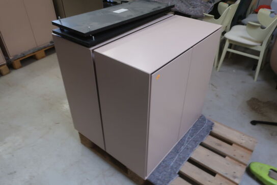 2 stk. skabe PAUSTIAN 