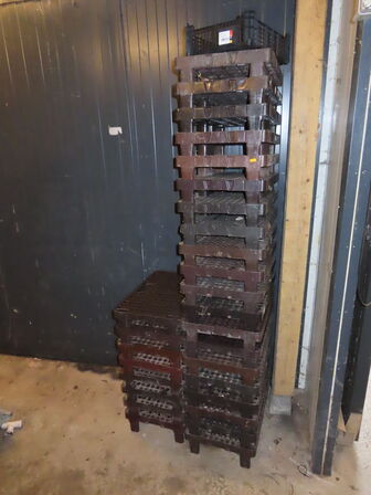 28 stk. Plastik kvartpaller