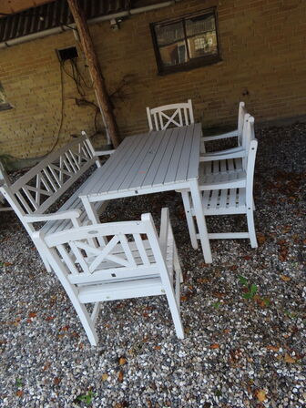 Havebord med bænk og 4 stk. stole JUTLANDIA