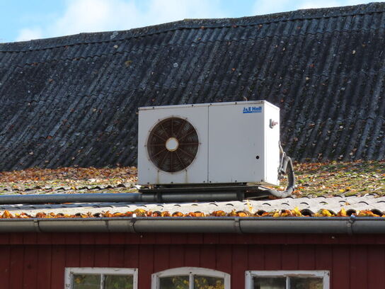 2 stk. kølemontre med fælles ekstern kompresser