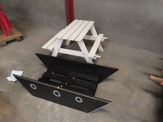 Bord-/bænkesæt til børn 