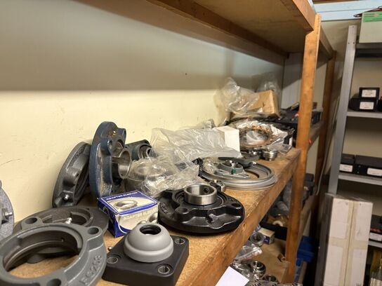 Stort parti el-artikler, ventiler, m.v.