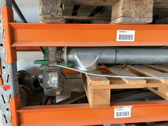 Indhold på pallereol af diverse el-artikler