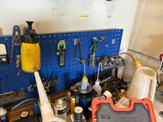 Filebænk med indhold