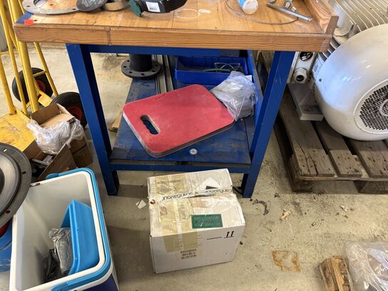 Filebænk i træ inkl. Sækkevogn, m.v.