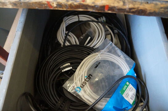 Filebænk med indhold