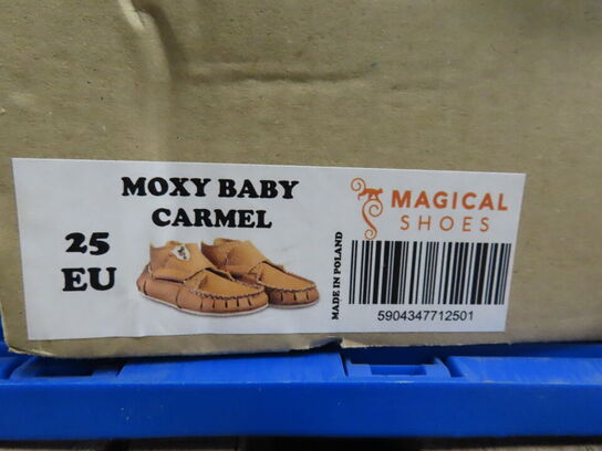 Sko MAGICAL SHOES - str. 25
