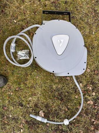 Automatisk slangeopruller