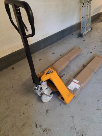 Ny palleløfter