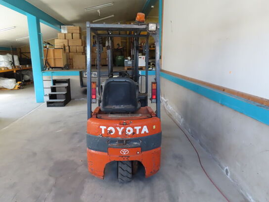 Toyota el-truck inkl. lader