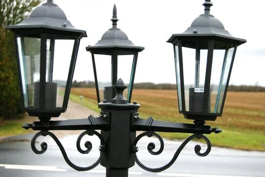 2 stk. Herregårdslamper.