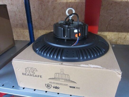 4 stk. LED Ufo-lamper.