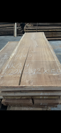 Træplanke i IROKO (afr. teak) 3,20x0,92m - 5 cm tyk