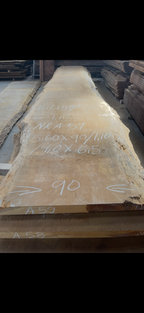 Træplanke i BILINGA 5,60x0,90/1,10m - 6,5 cm tyk