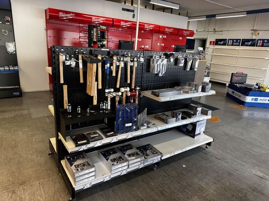 Varelager for 2.364.020,- ekskl. moms i kostpris.