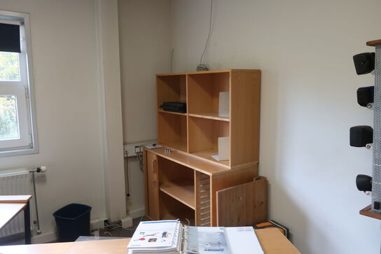 Kontorinventar (LÆS BESKRIVELSE)