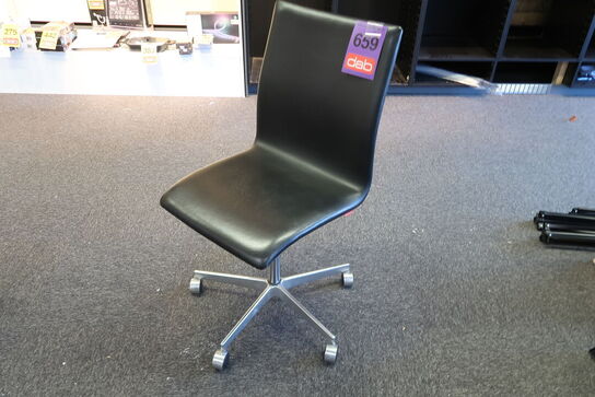 Fritz Hansen Arne Jacobsen kontorstol Oxford