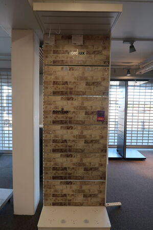 Dobbelt salgsdisplay 