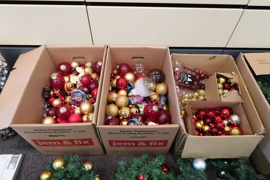 Kæmpe parti julepynt 