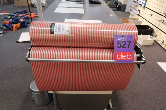 Gavepapirdispenser + ekstra rulle 