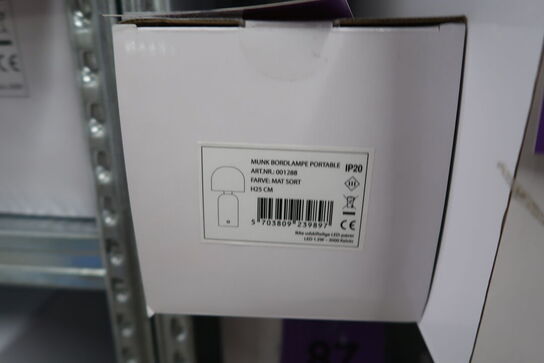 LIGA MUNK MAT SORT BORDLAMPE PORTABLE