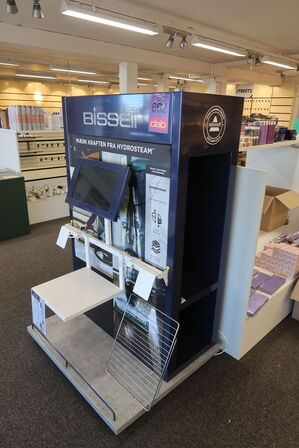 Bissell display