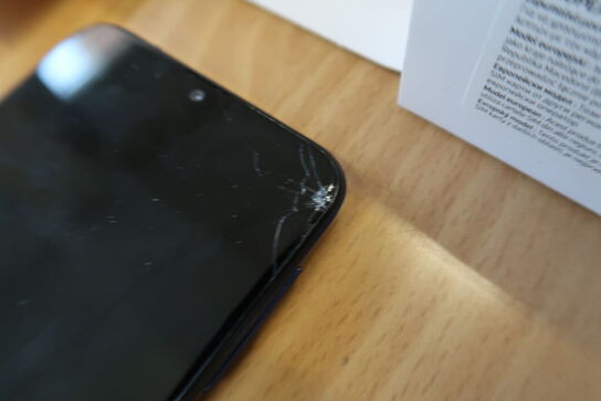 Samsung Galaxy A20 - SKÆRM DEFEKT