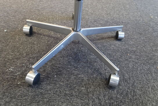 Fritz Hansen Arne Jacobsen kontorstol Oxford